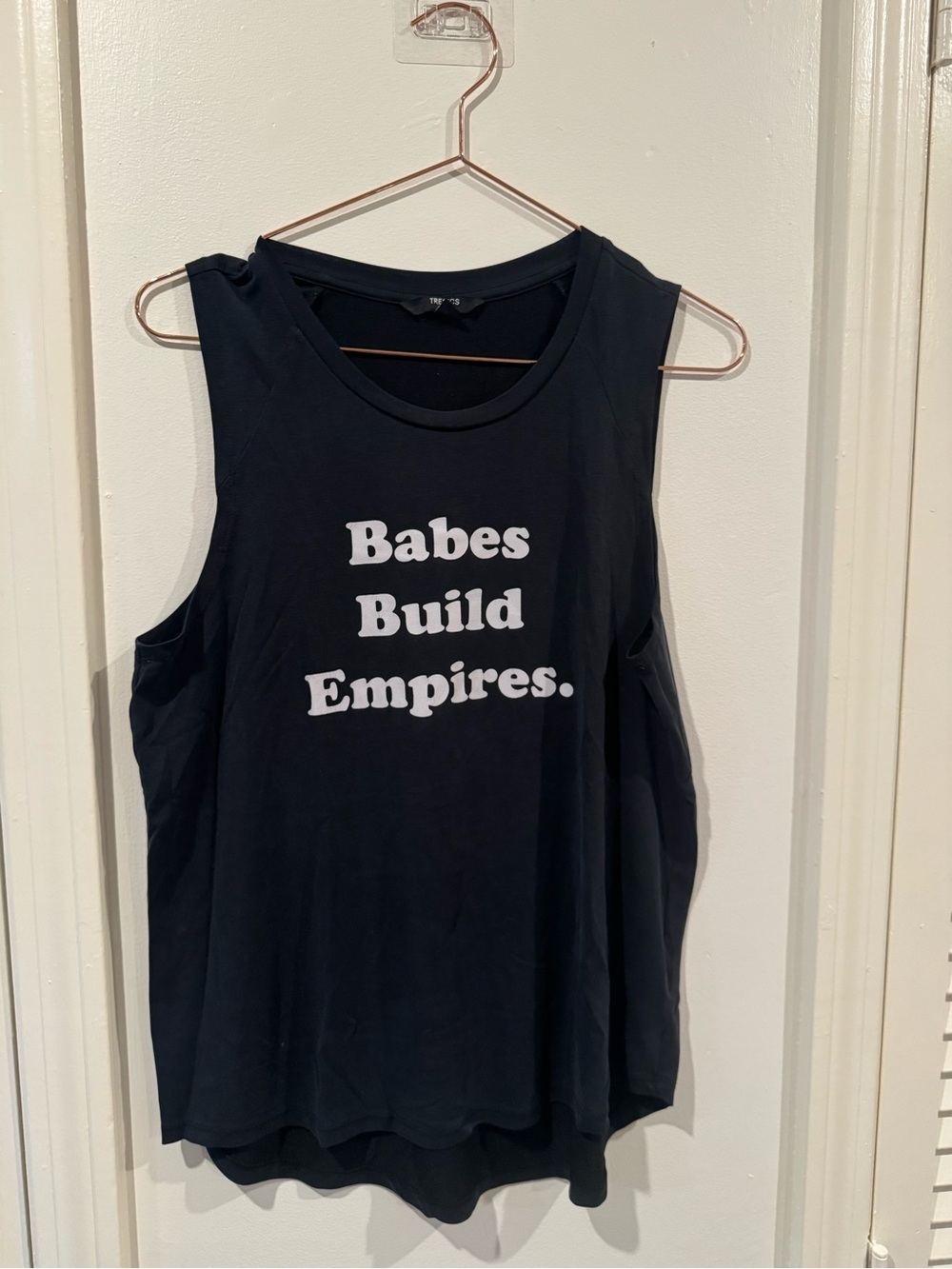 Tresics Babes Build Empires Black Graphic Muscle Tank